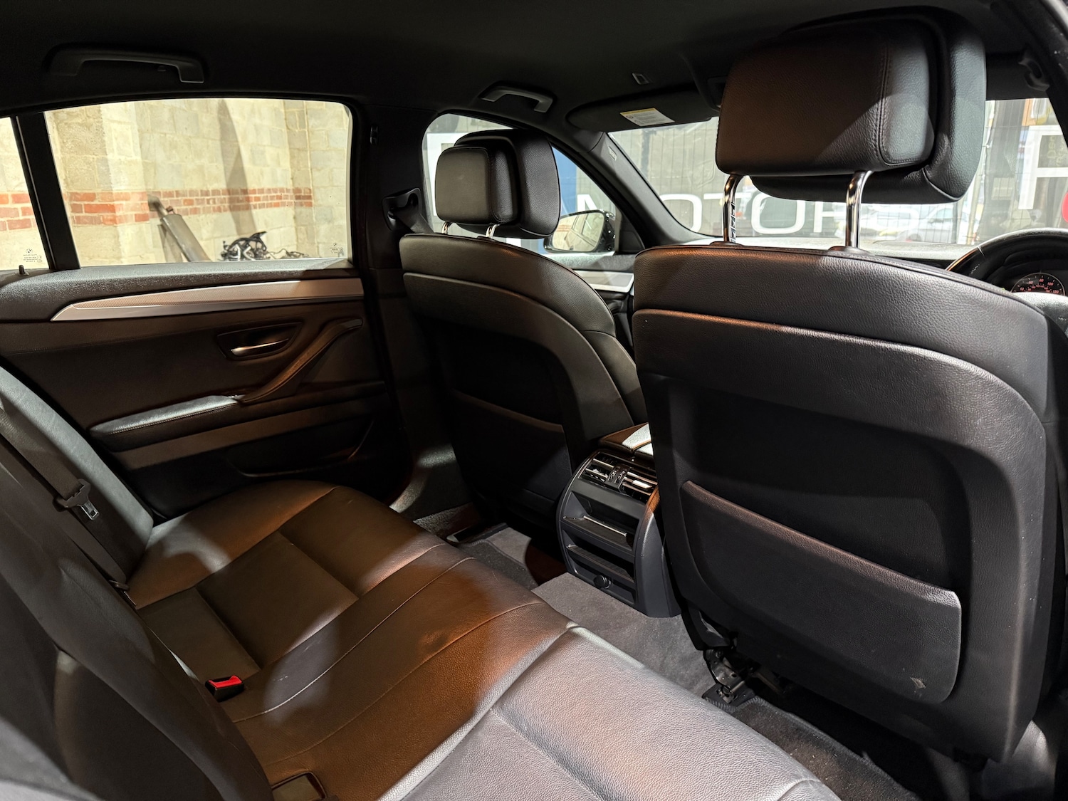 Used BMW 5 Series 2011 for sale - 77392278: Photo 18