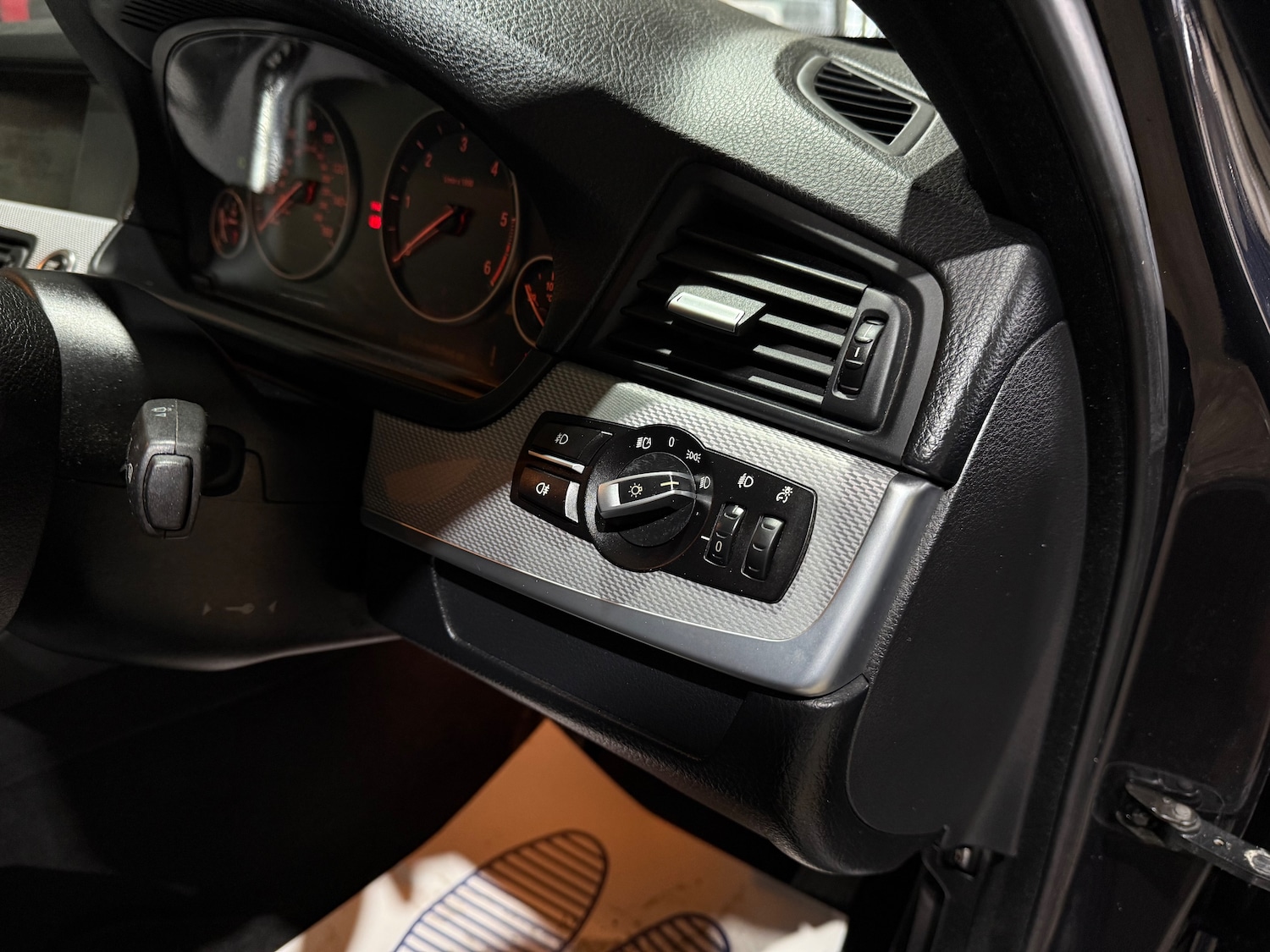 Used BMW 5 Series 2011 for sale - 77392278: Photo 22