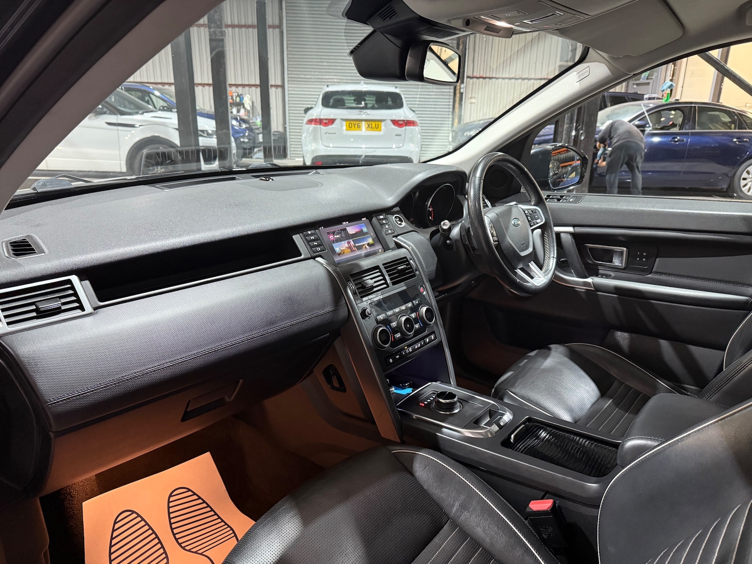 Used Land Rover Discovery Sport 2019 for sale - 76520205: Photo 10