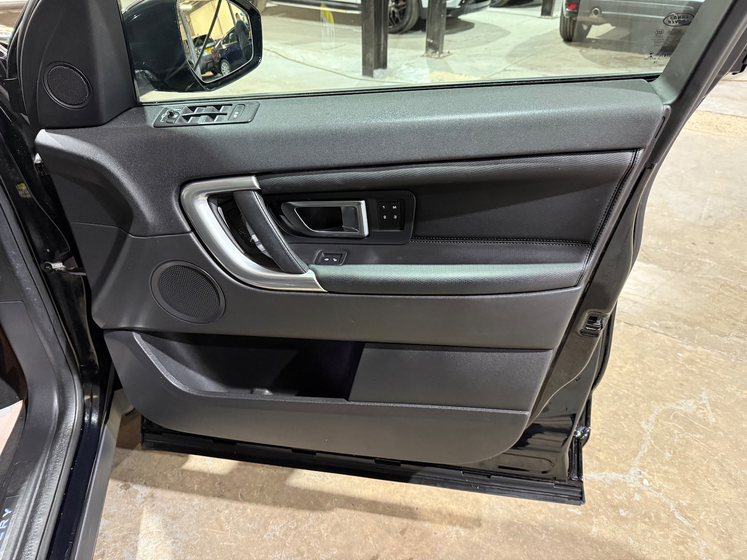 Used Land Rover Discovery Sport 2019 for sale - 76520205: Photo 25