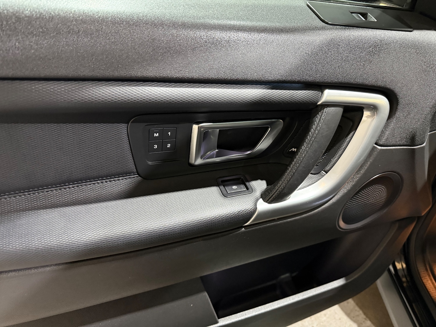 Used Land Rover Discovery Sport 2019 for sale - 76520205: Photo 8