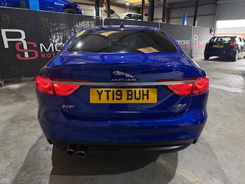 Used Jaguar XF 2019 for sale - 79272544: Photo