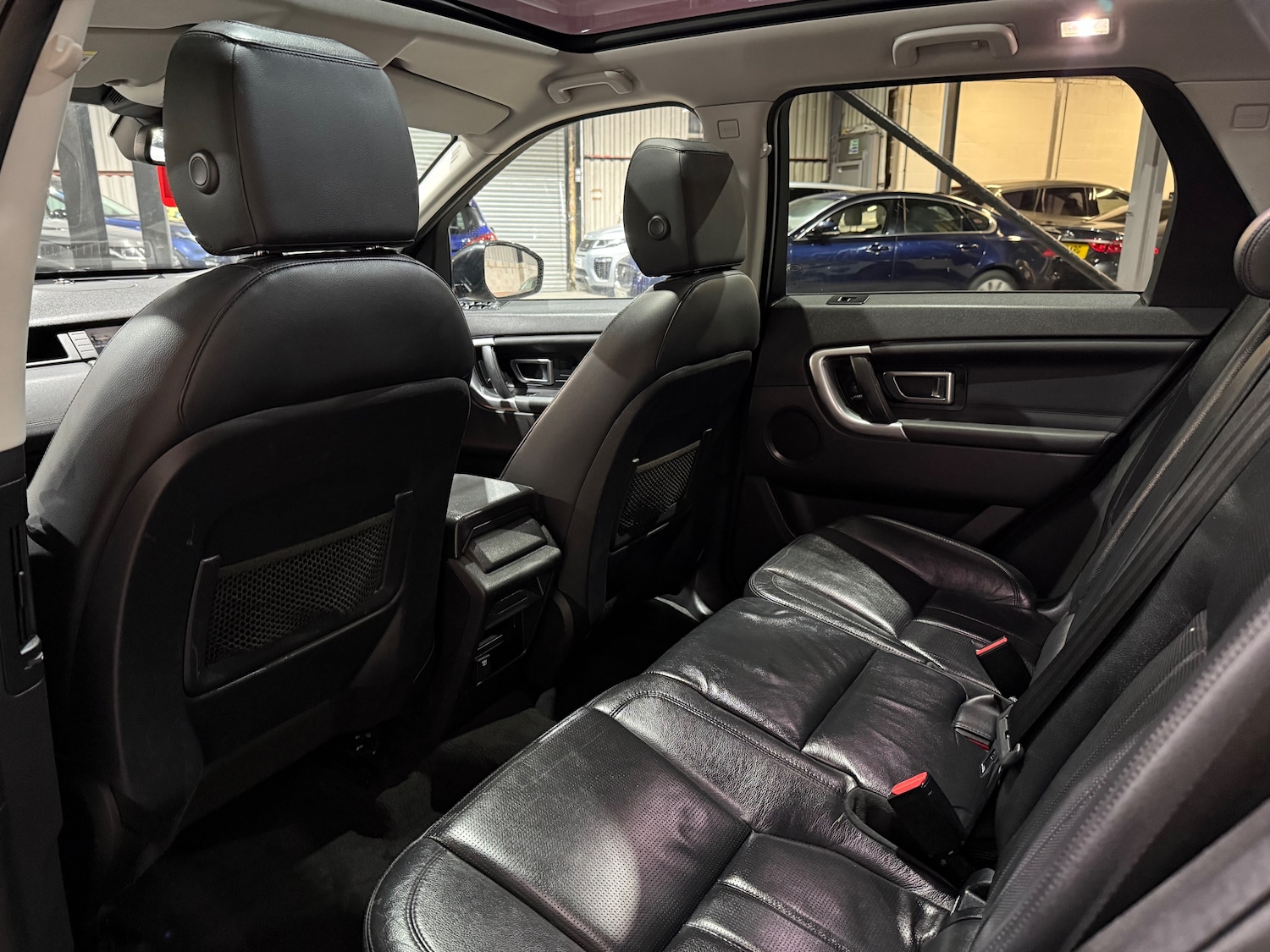 Used Land Rover Discovery Sport 2017 for sale - 76931718: Photo 14