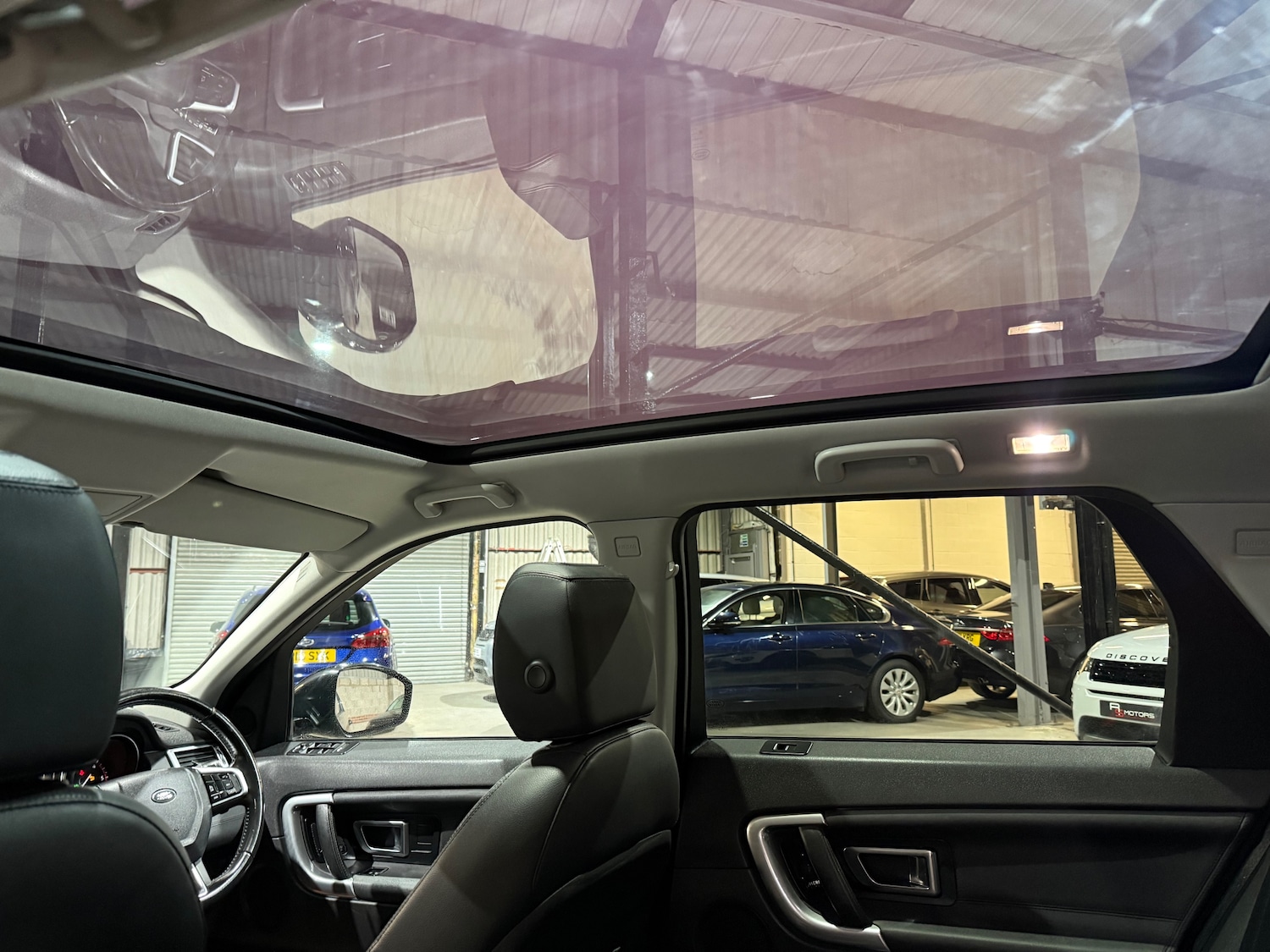 Used Land Rover Discovery Sport 2017 for sale - 76931718: Photo 16