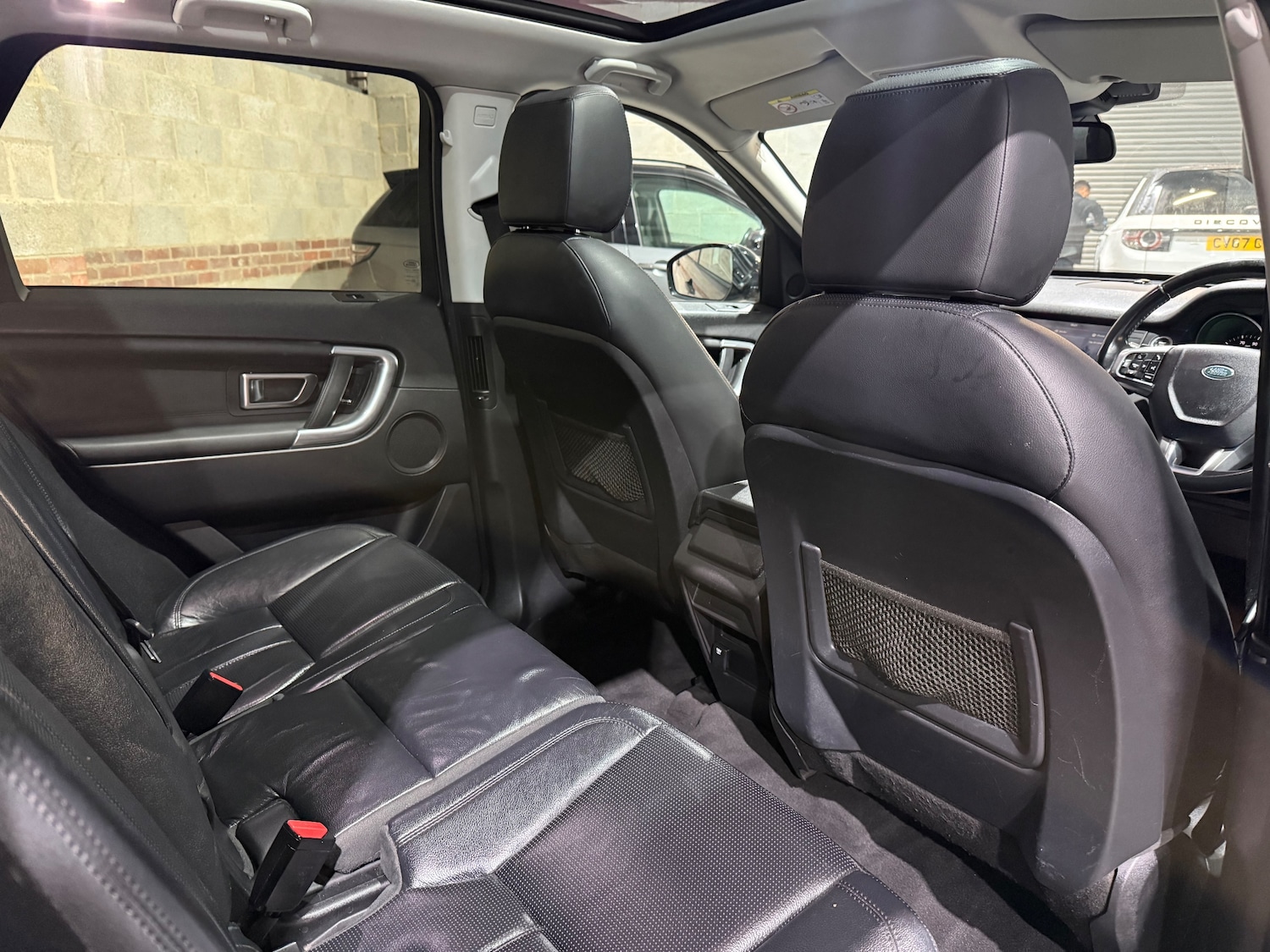 Used Land Rover Discovery Sport 2017 for sale - 76931718: Photo 20