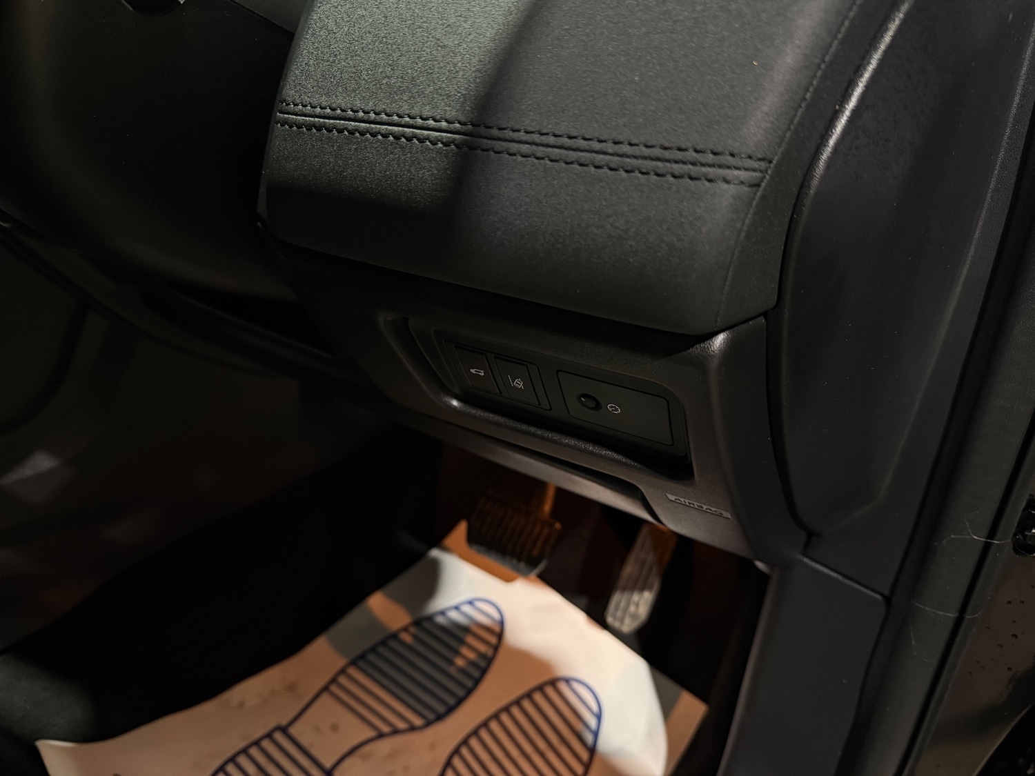 Used Land Rover Discovery Sport 2017 for sale - 76931718: Photo 30