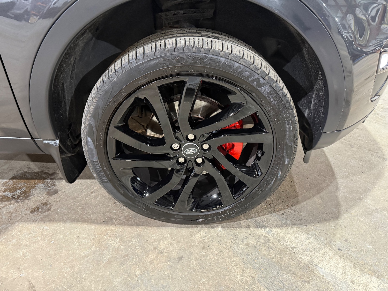 Used Land Rover Discovery Sport 2017 for sale - 76931718: Photo 57