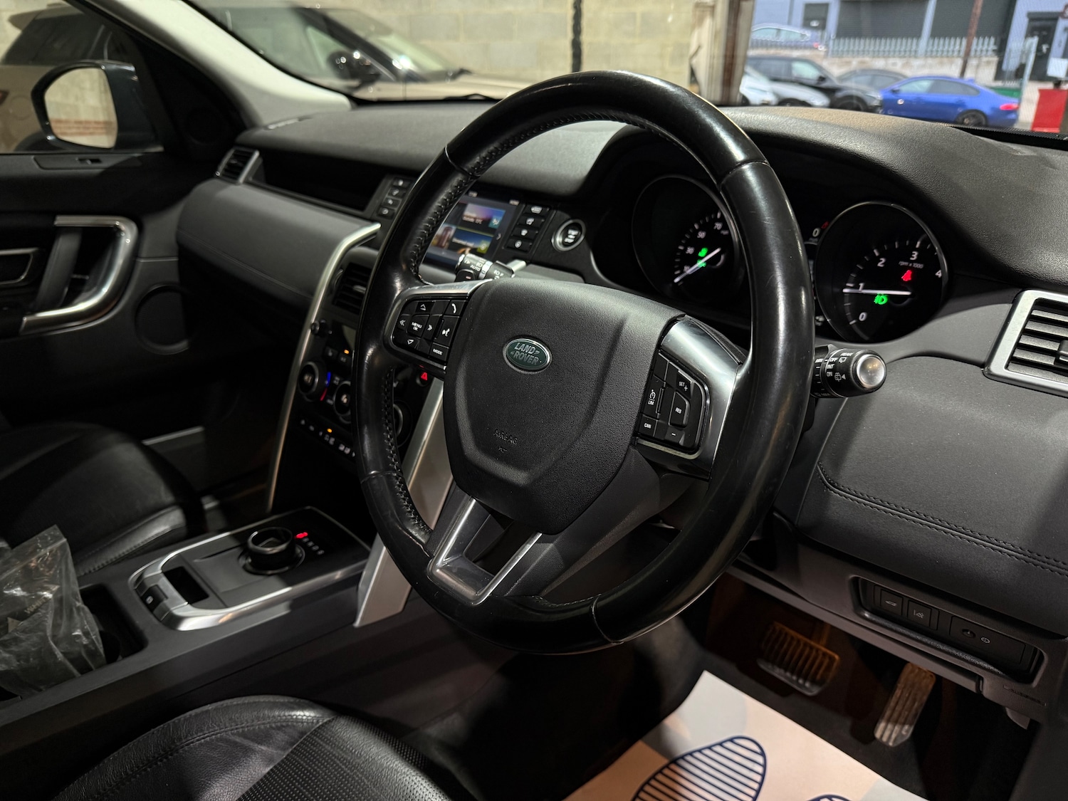 Used Land Rover Discovery Sport for sale - 76477468: Photo 28