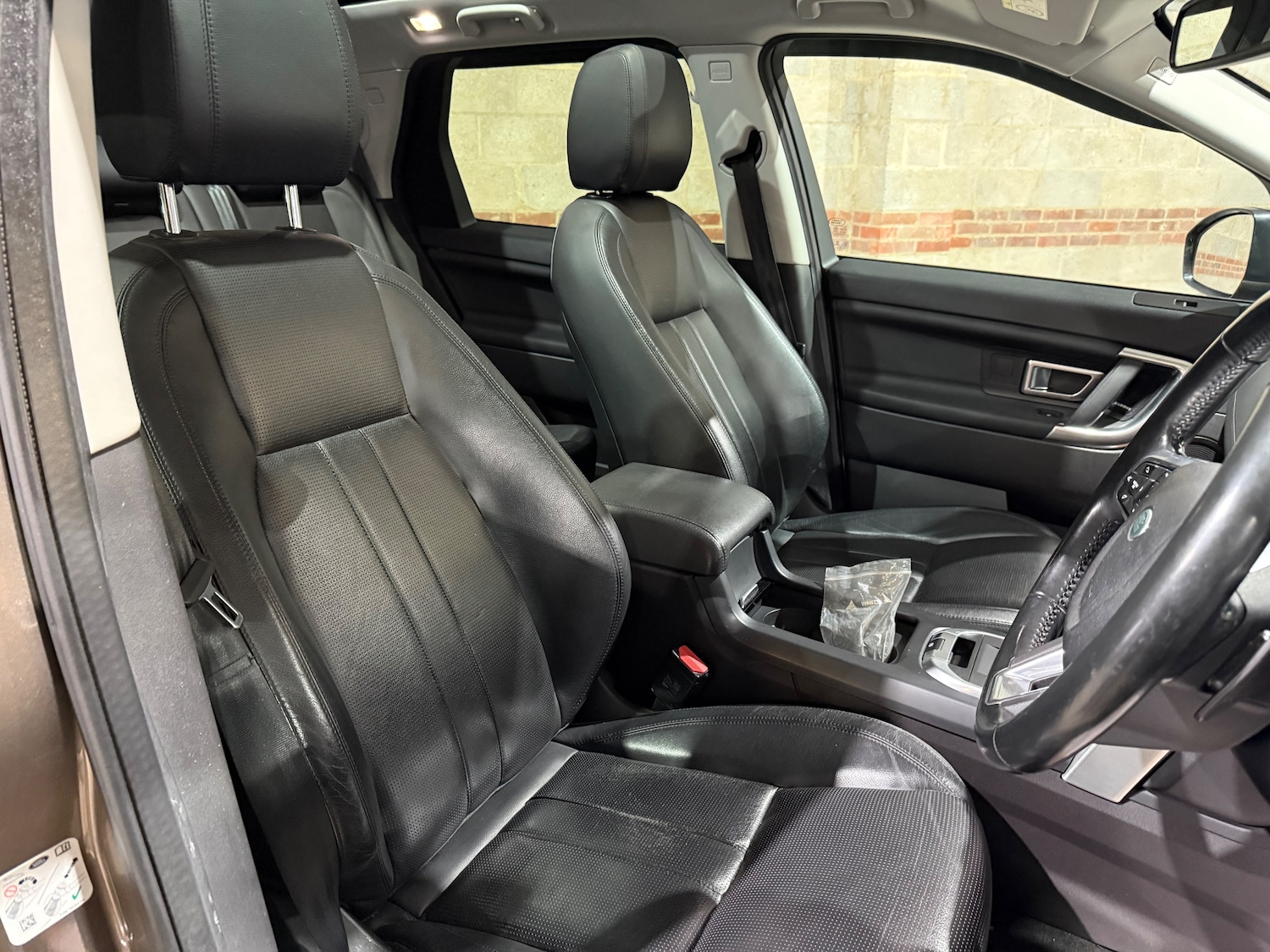 Used Land Rover Discovery Sport for sale - 76477468: Photo 30