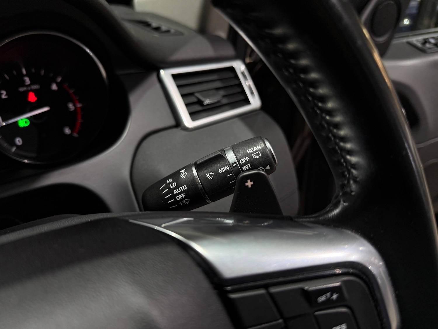 Used Land Rover Discovery Sport for sale - 76477468: Photo 37