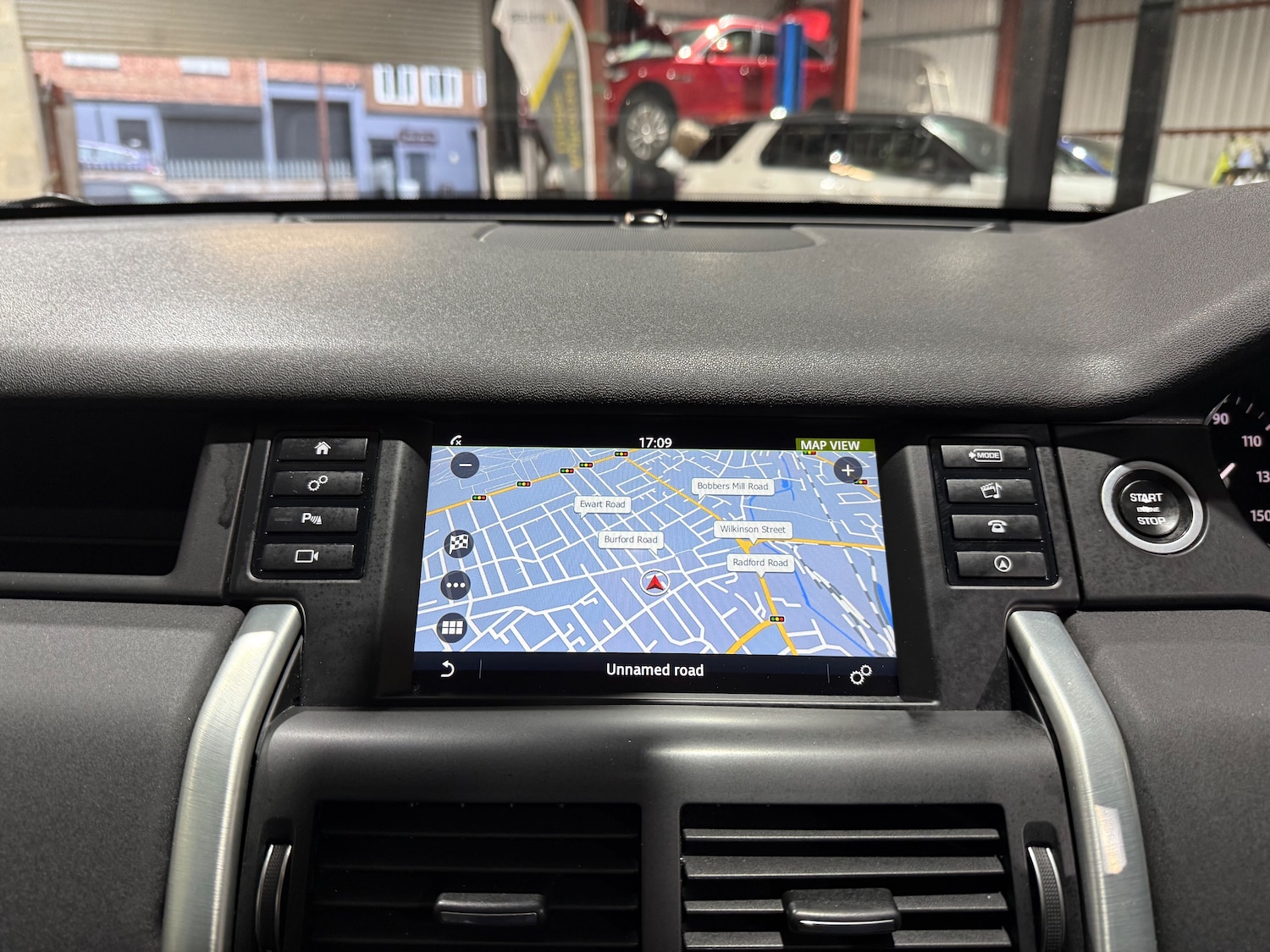 Used Land Rover Discovery Sport for sale - 76477468: Photo 42