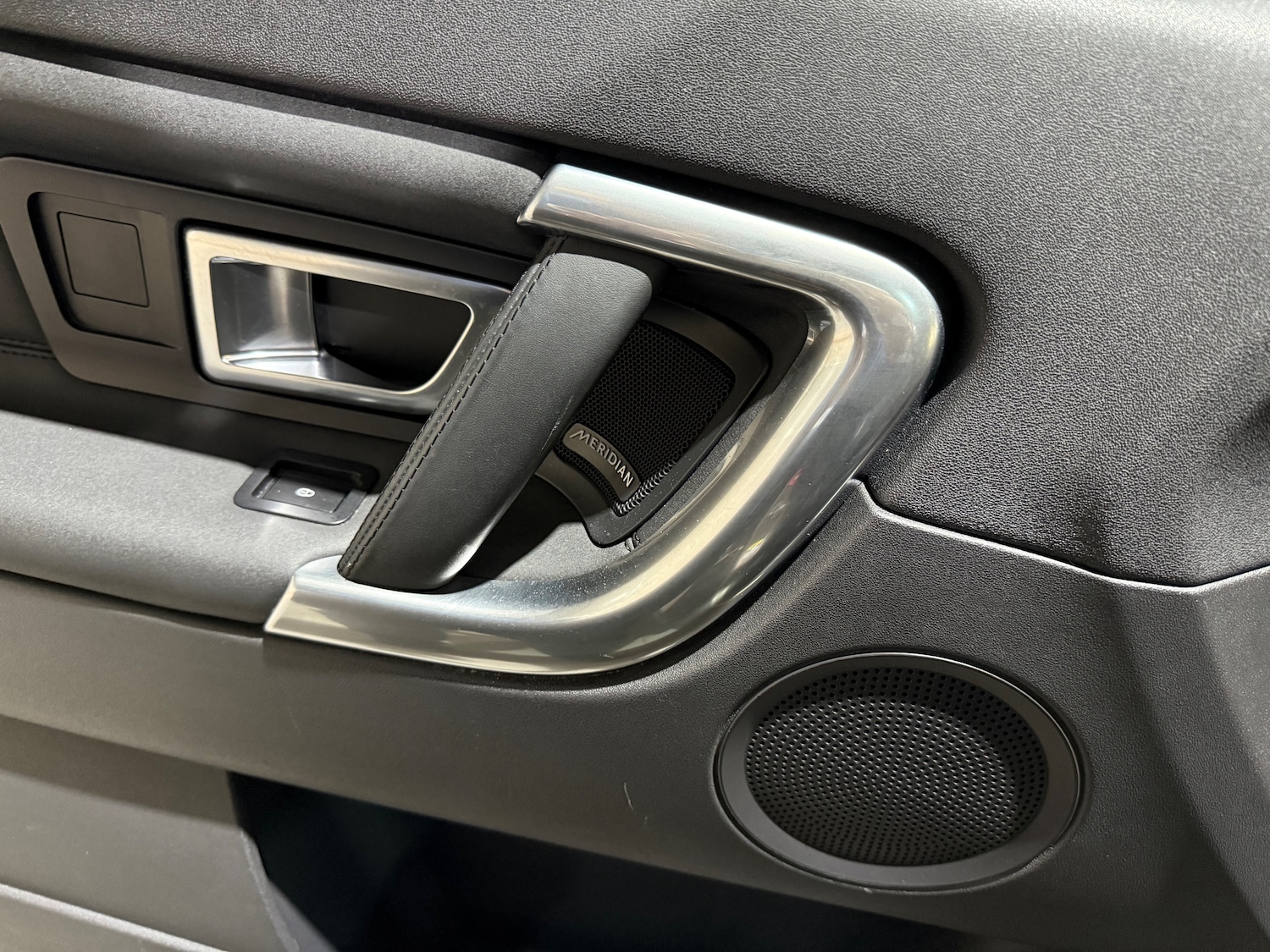 Used Land Rover Discovery Sport for sale - 76477468: Photo 9