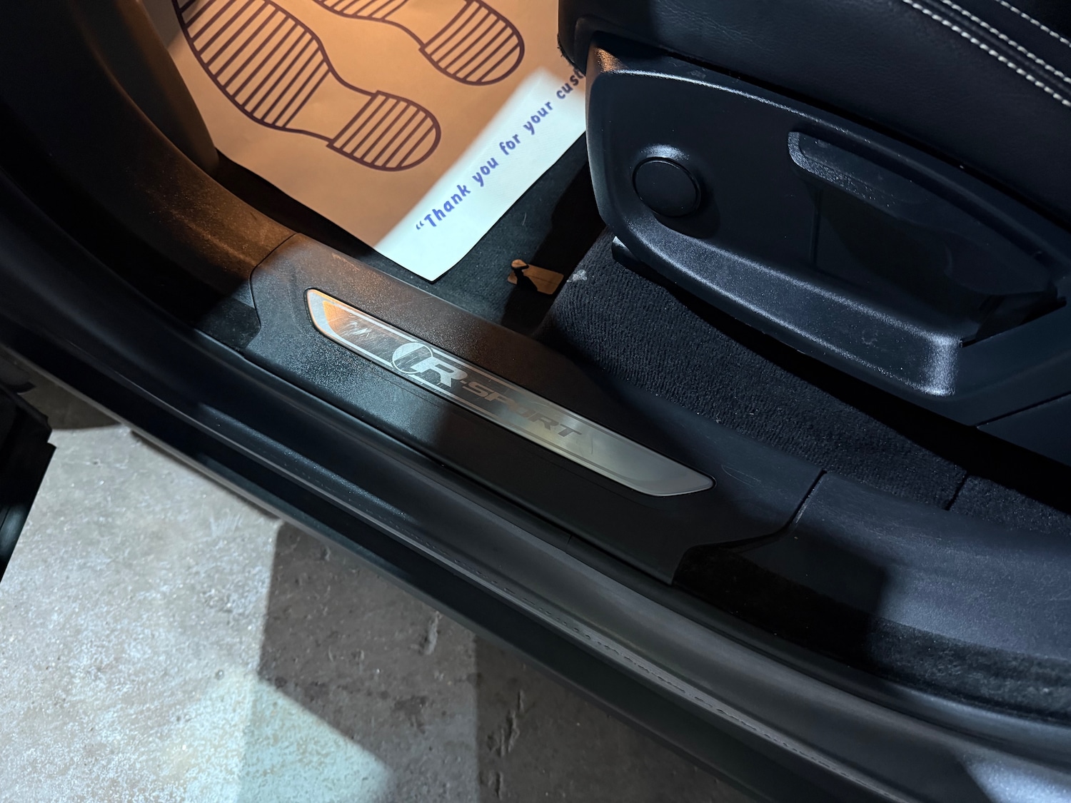 Used Jaguar F-Pace 2017 for sale - 76863065: Photo 12