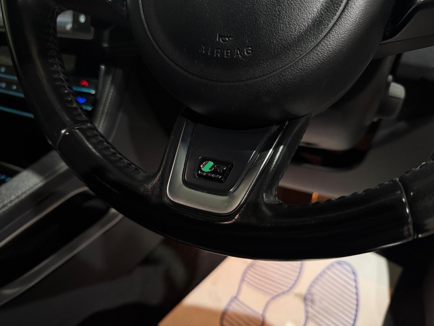 Used Jaguar F-Pace 2017 for sale - 76863065: Photo 33