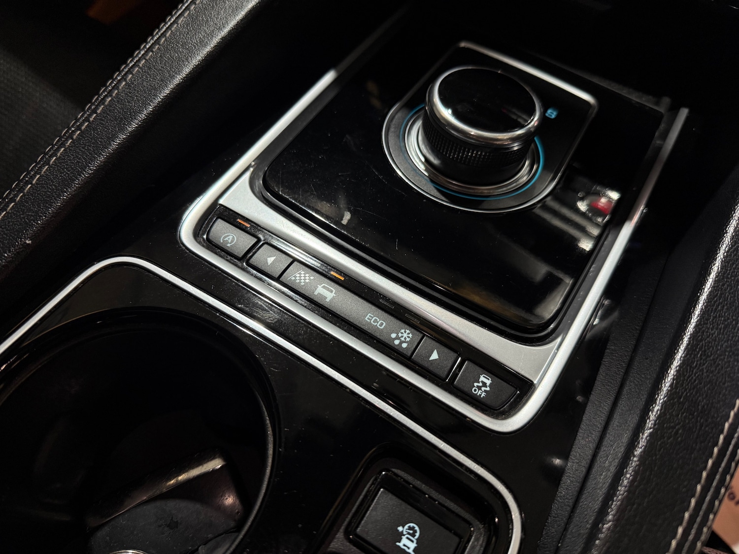 Used Jaguar F-Pace 2017 for sale - 76863065: Photo 39