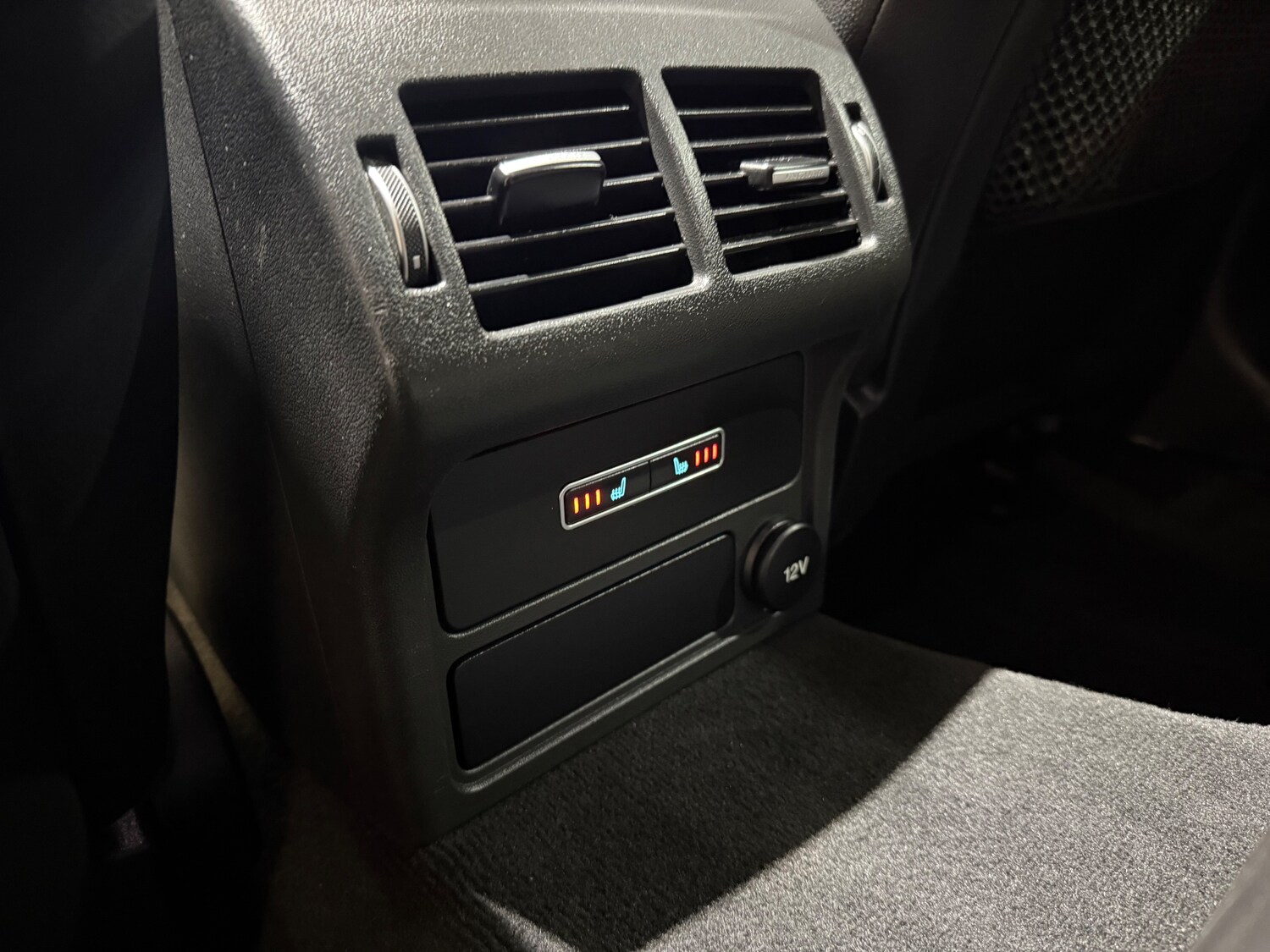 Used Jaguar XF 2018 for sale - 77931775: Photo 16