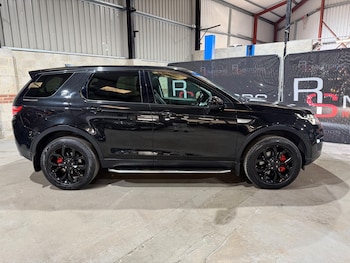 Used Land Rover Discovery Sport 2017 for sale - 78380018: Photo