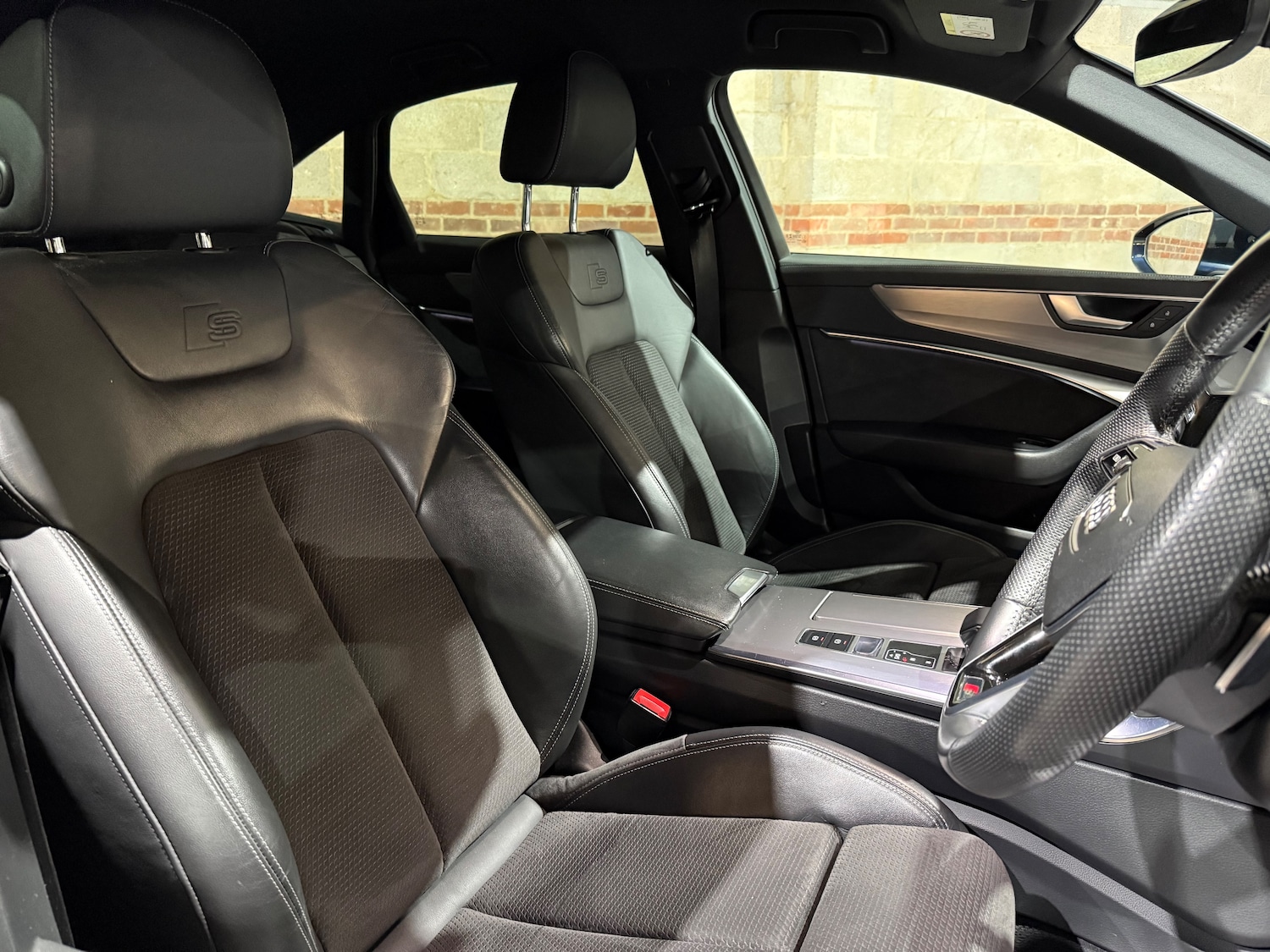 Used Audi A6 Saloon 2019 for sale - 76565589: Photo 25