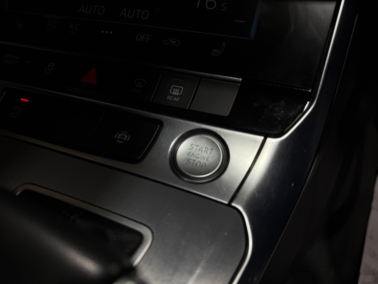 Used Audi A6 Saloon 2019 for sale - 76565589: Photo 39