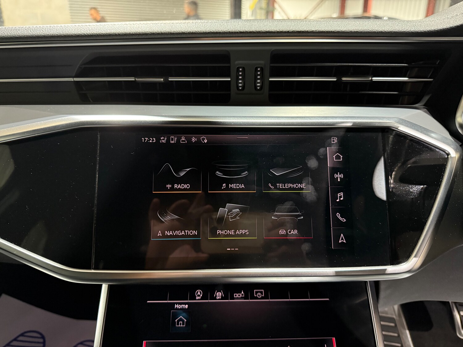 Used Audi A6 Saloon 2019 for sale - 76565589: Photo 43