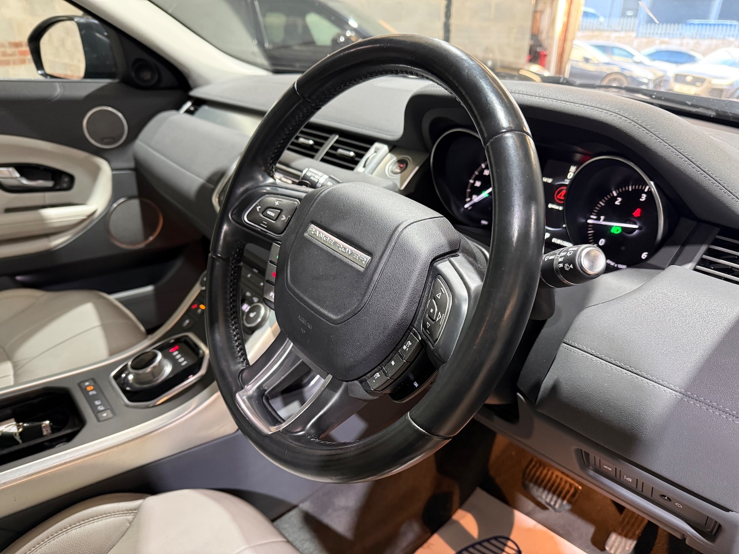 Used Land Rover Range Rover Evoque 2016 for sale - 77080119: Photo 23