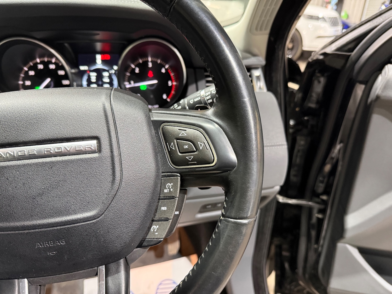 Used Land Rover Range Rover Evoque 2016 for sale - 77080119: Photo 29