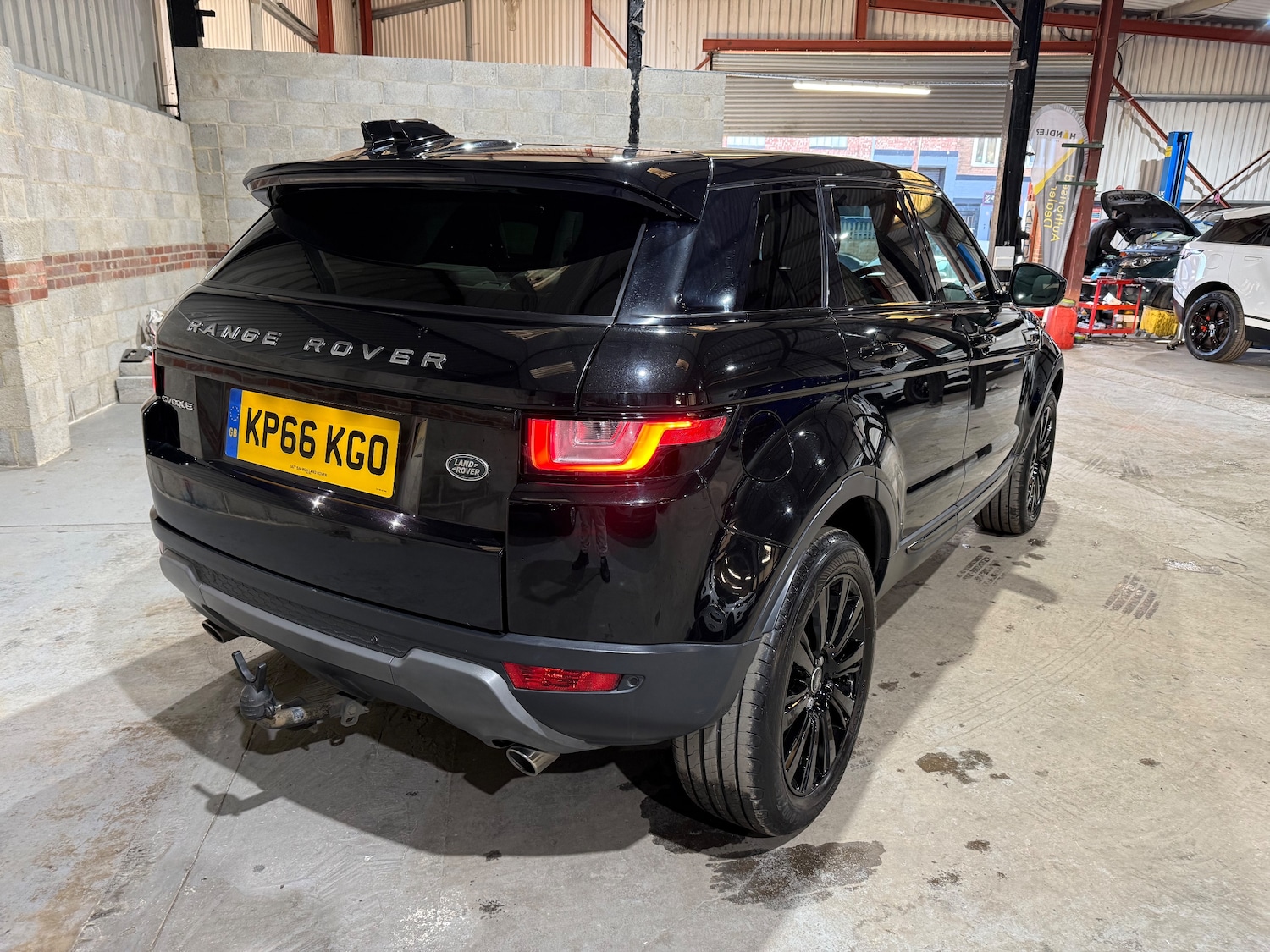 Used Land Rover Range Rover Evoque 2016 for sale - 77080119: Photo 3