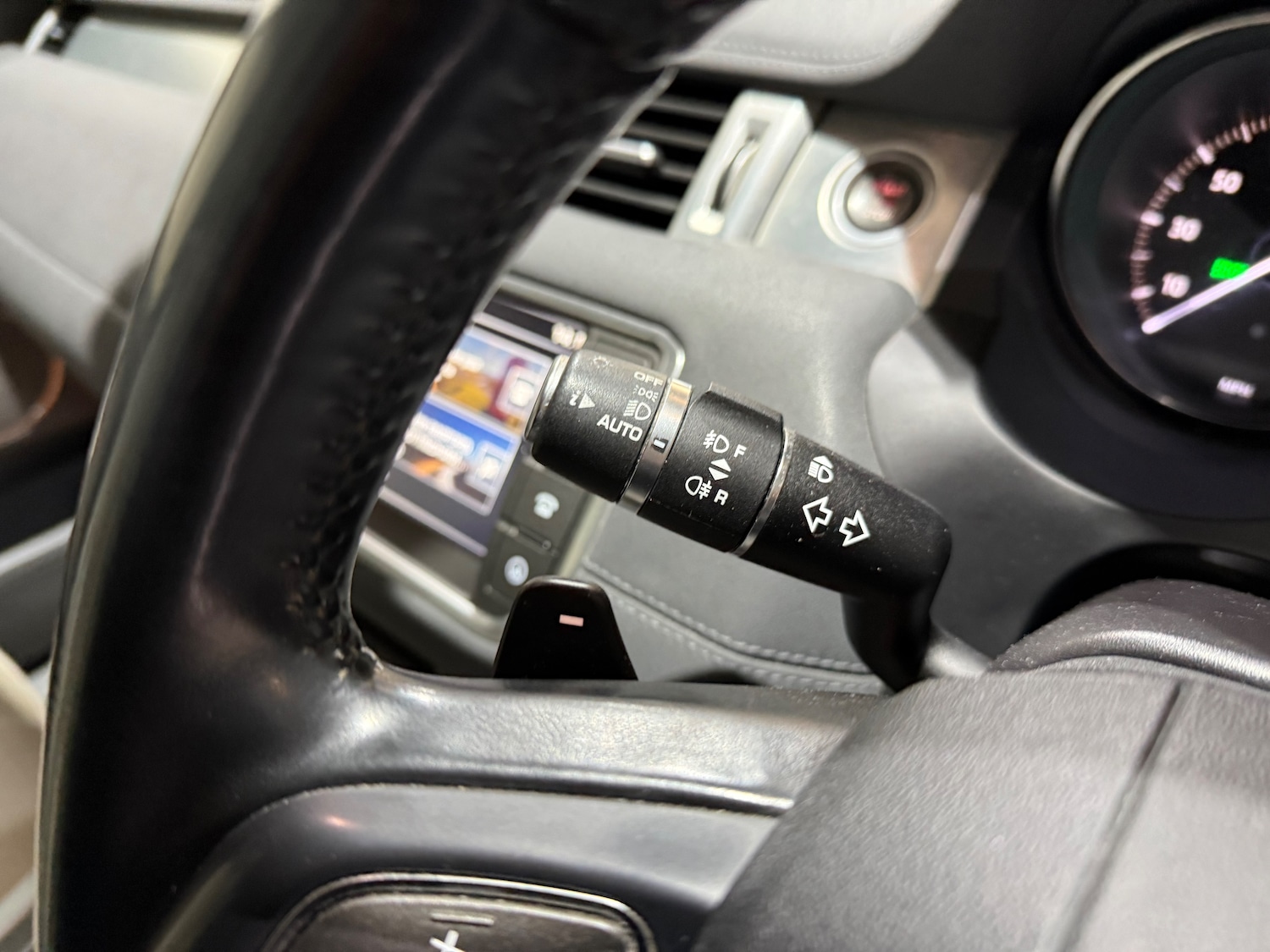 Used Land Rover Range Rover Evoque 2016 for sale - 77080119: Photo 32