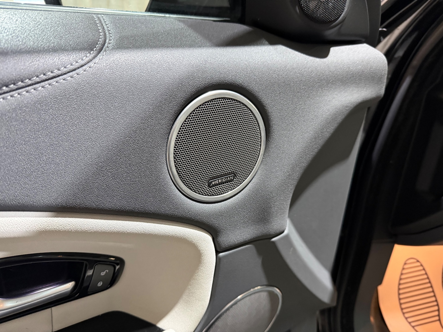 Used Land Rover Range Rover Evoque 2016 for sale - 77080119: Photo 9