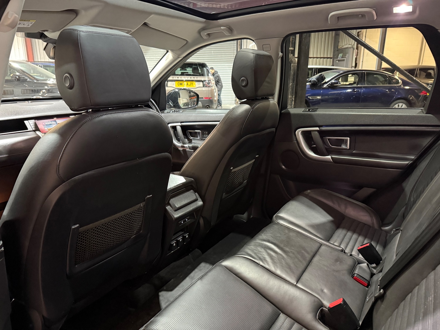 Used Land Rover Discovery Sport 2017 for sale - 76739373: Photo 15