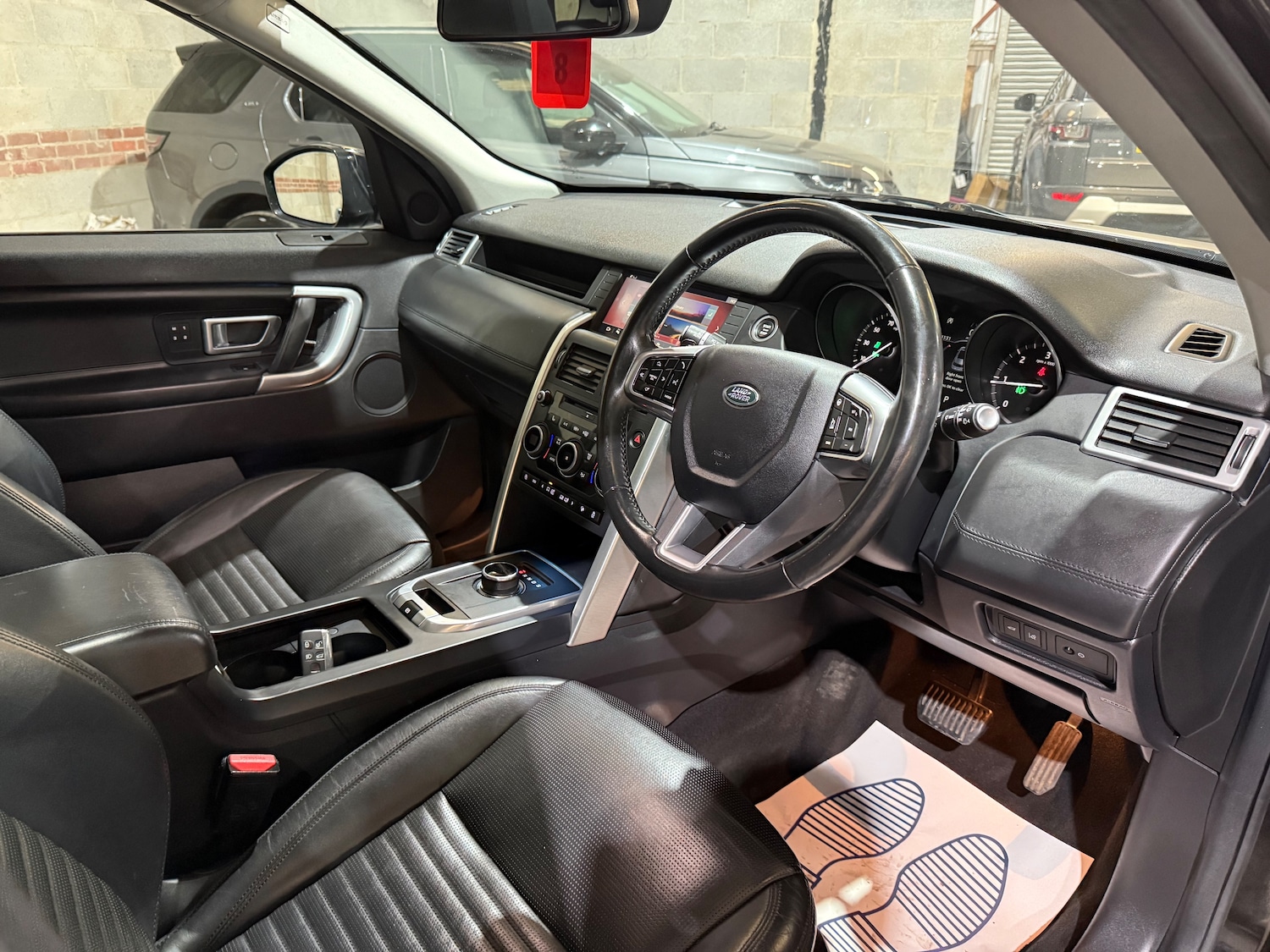 Used Land Rover Discovery Sport 2017 for sale - 76739373: Photo 33