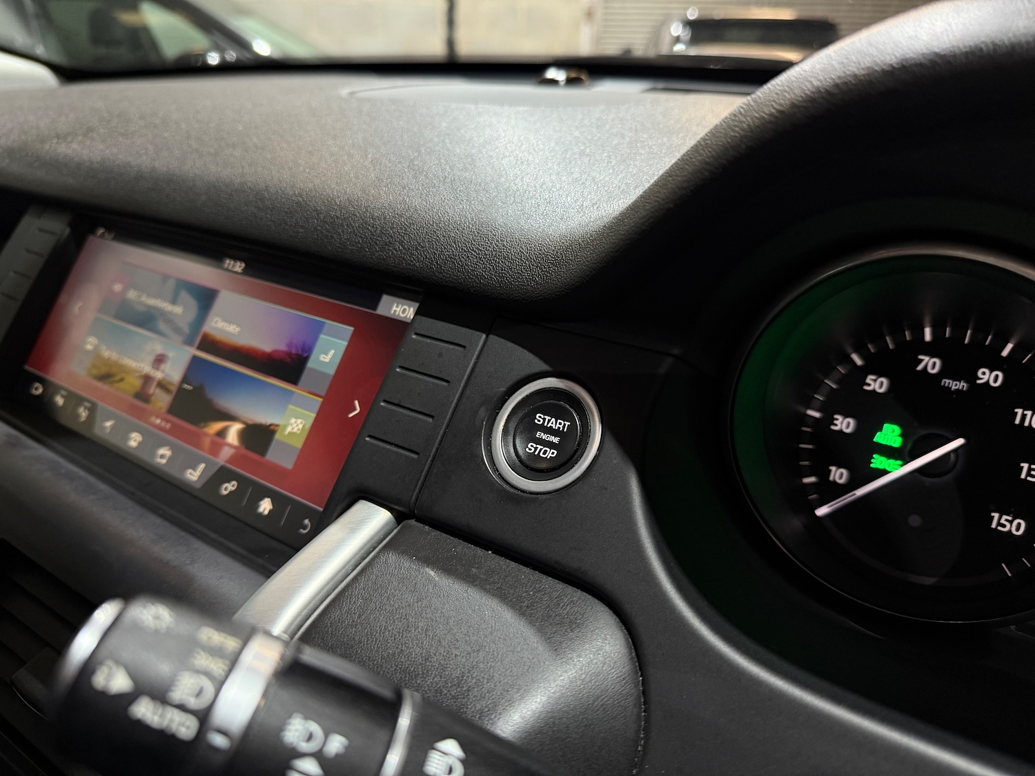 Used Land Rover Discovery Sport 2017 for sale - 76739373: Photo 43