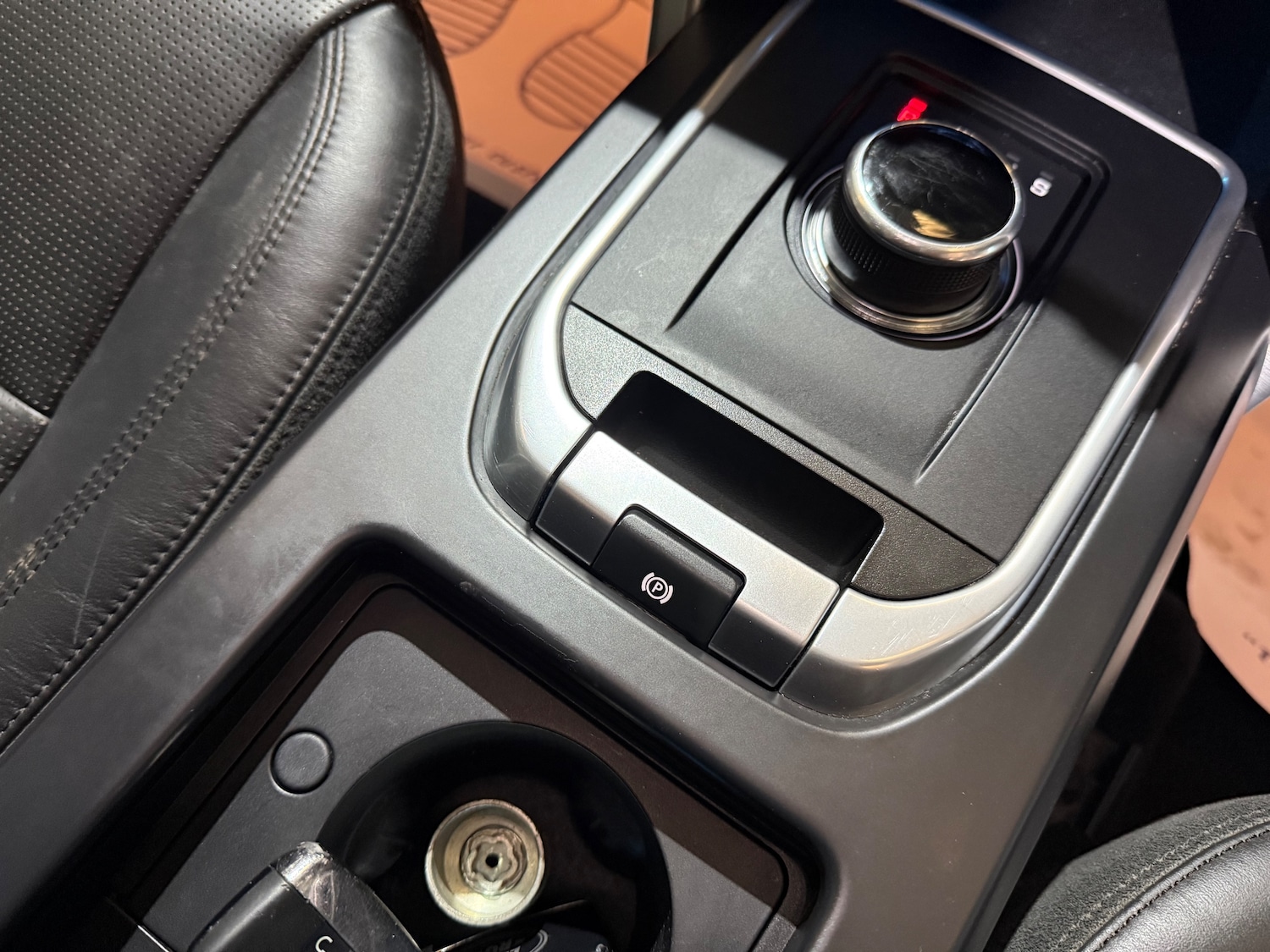 Used Land Rover Discovery Sport 2017 for sale - 76739373: Photo 50