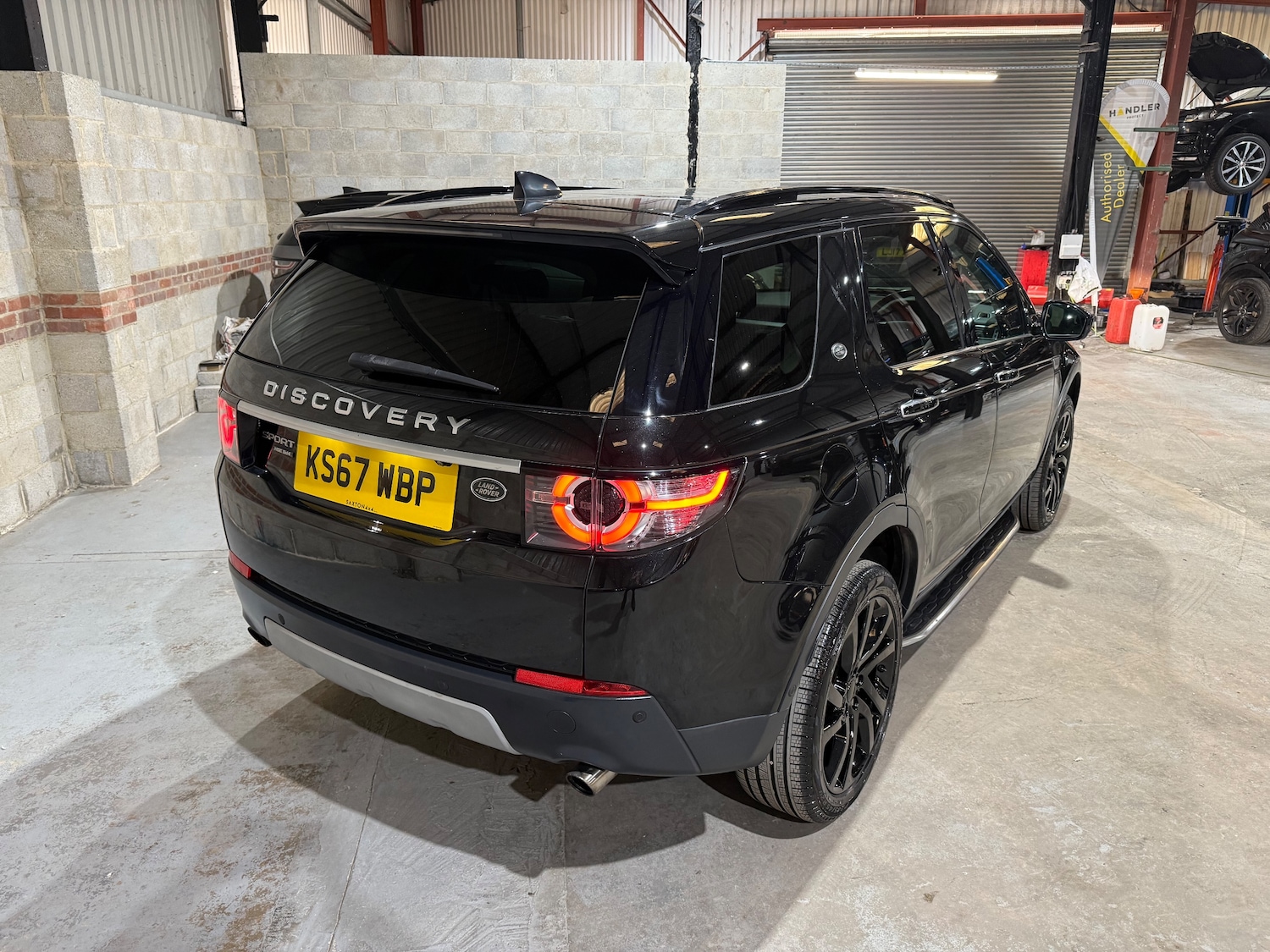 Used Land Rover Discovery Sport 2017 for sale - 76739373: Photo 51