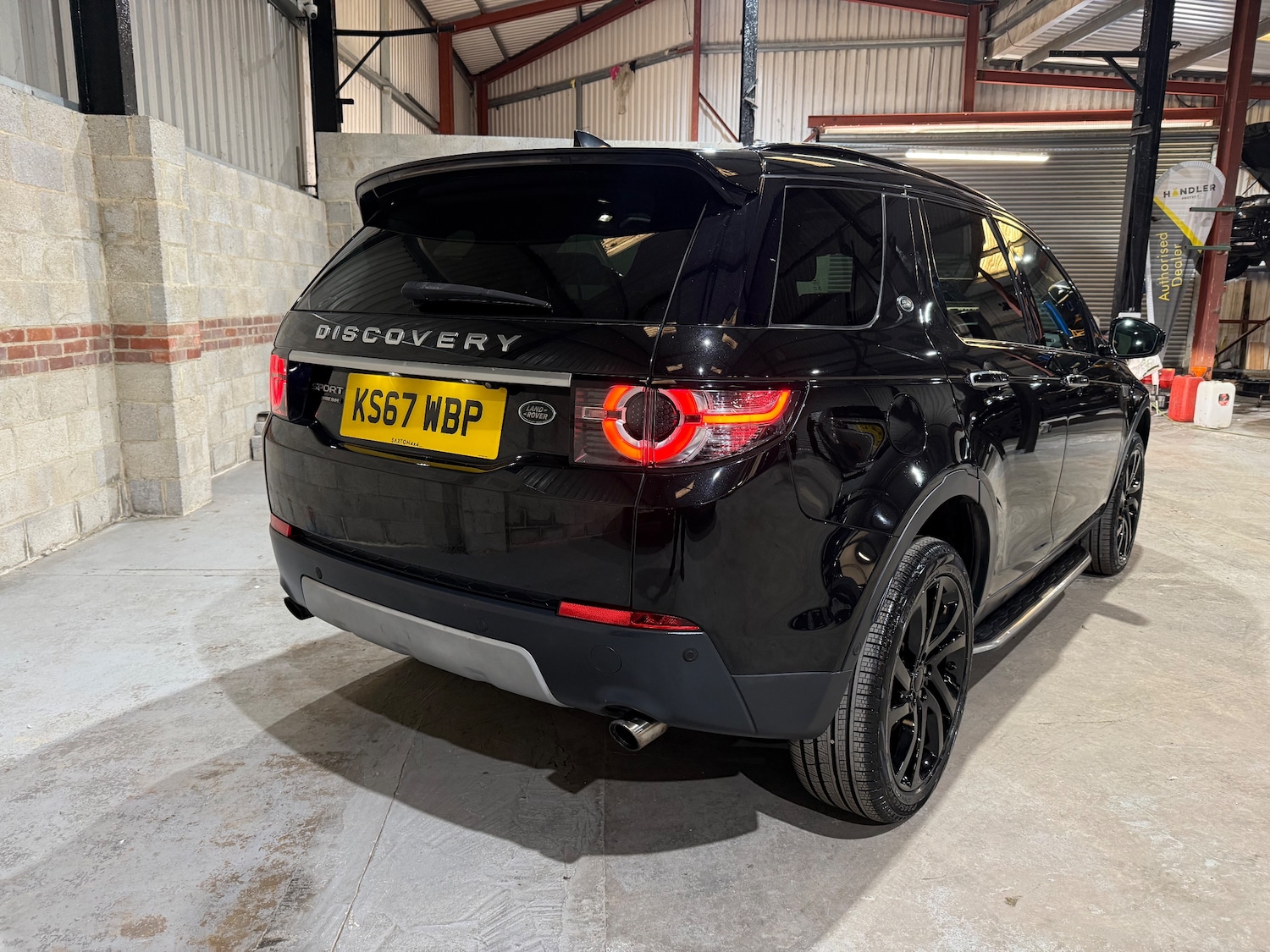 Used Land Rover Discovery Sport 2017 for sale - 76739373: Photo 52