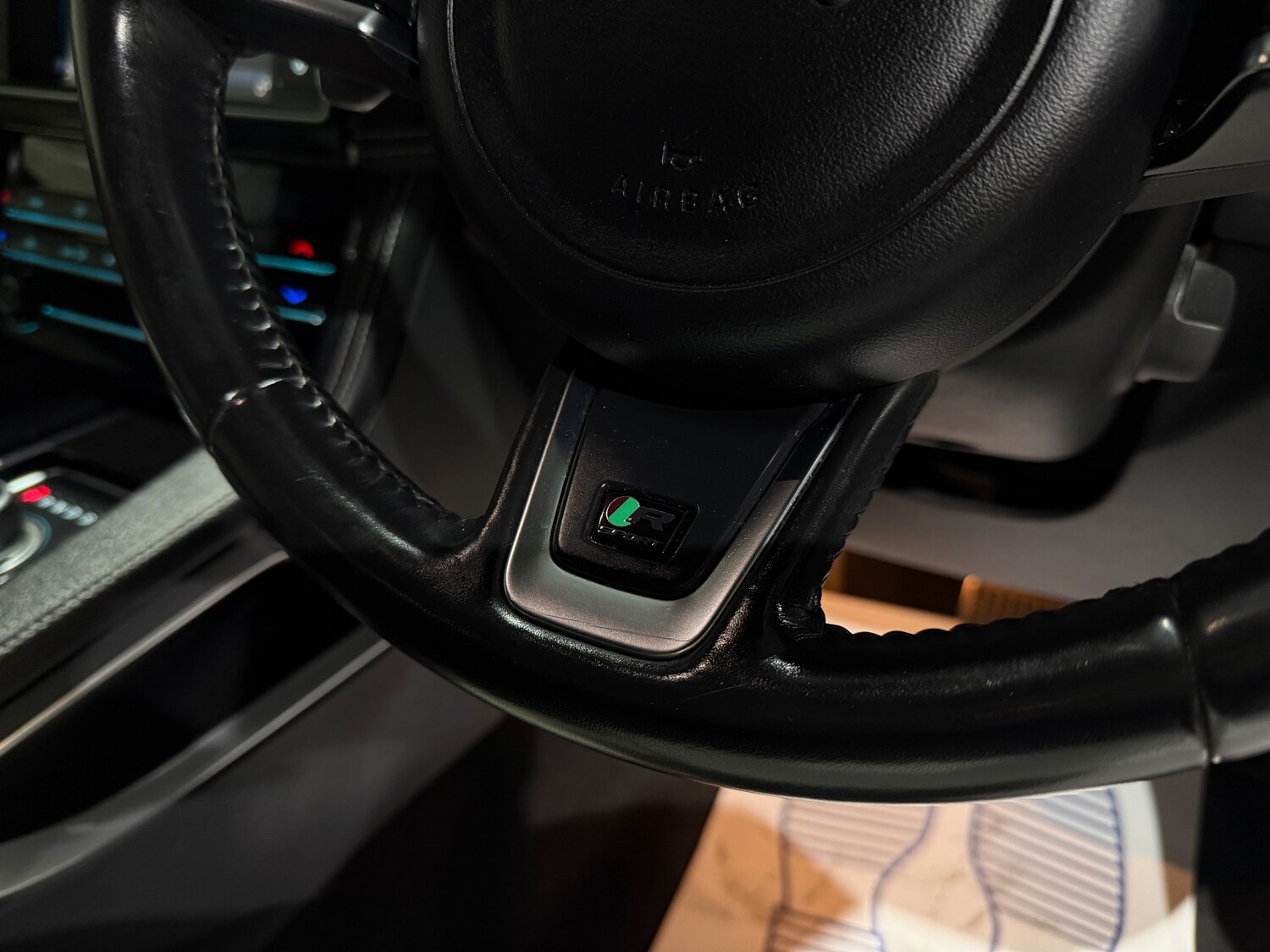 Used Jaguar F-Pace 2017 for sale - 77398488: Photo 35