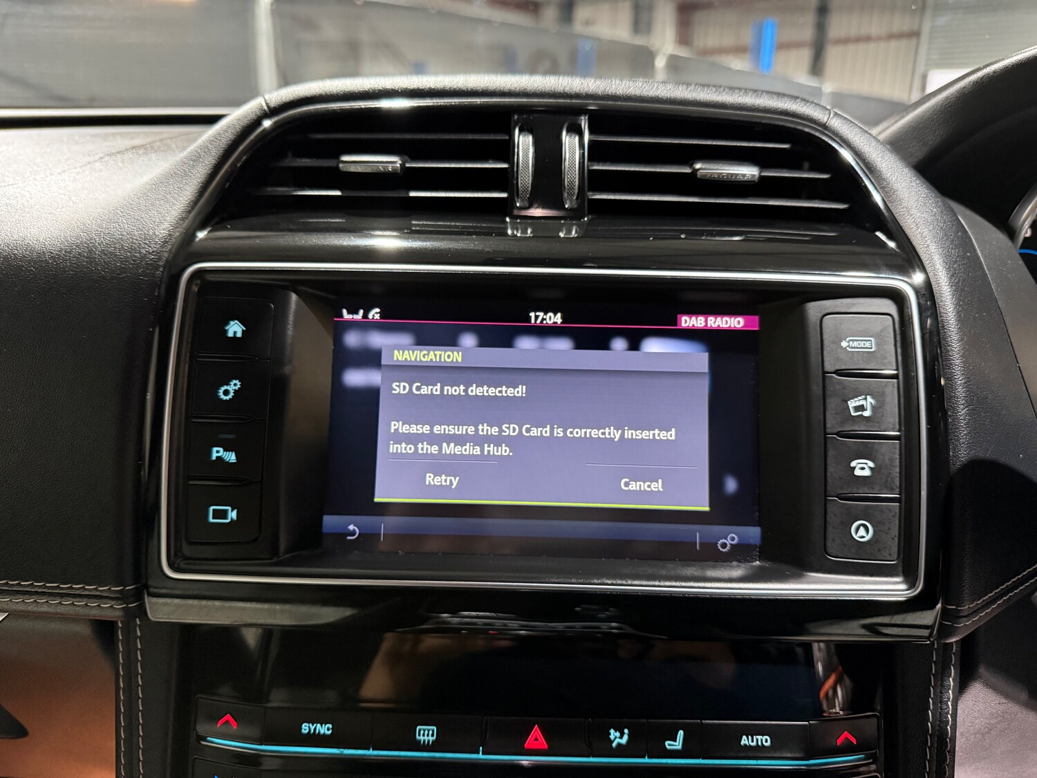 Used Jaguar F-Pace 2017 for sale - 77398488: Photo 41