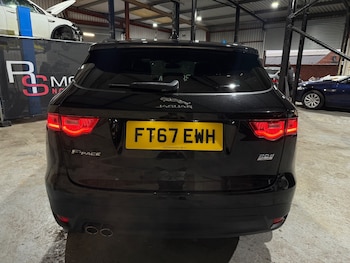 Used Jaguar F-Pace 2017 for sale - 77398488: Photo