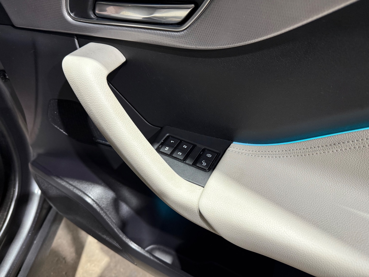 Used Jaguar F-Pace 2017 for sale - 77413975: Photo 26