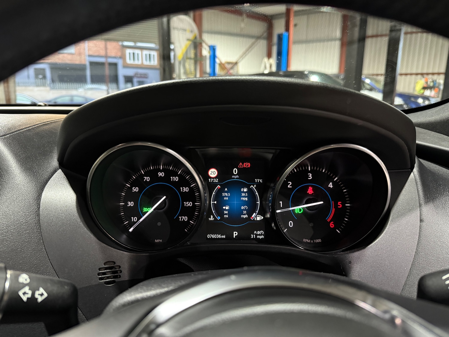 Used Jaguar F-Pace 2017 for sale - 77413975: Photo 36