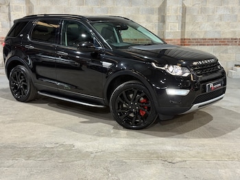 Used Land Rover Discovery Sport 2017 for sale - 77187620: Photo