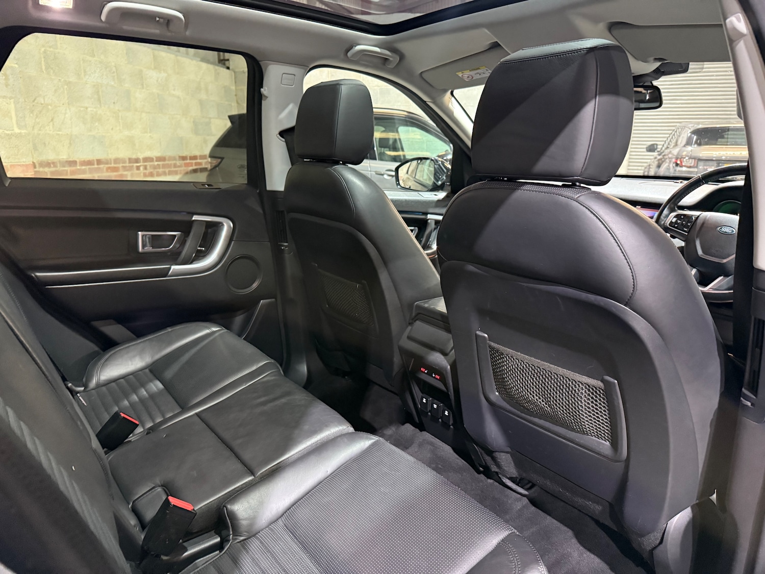 Used Land Rover Discovery Sport 2017 for sale - 77187620: Photo 27