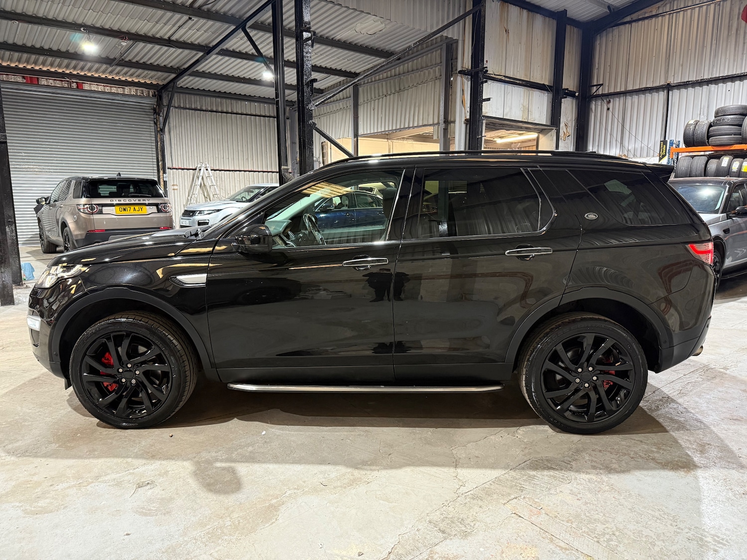 Used Land Rover Discovery Sport 2017 for sale - 77187620: Photo 5