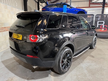 Used Land Rover Discovery Sport 2017 for sale - 78745846: Photo