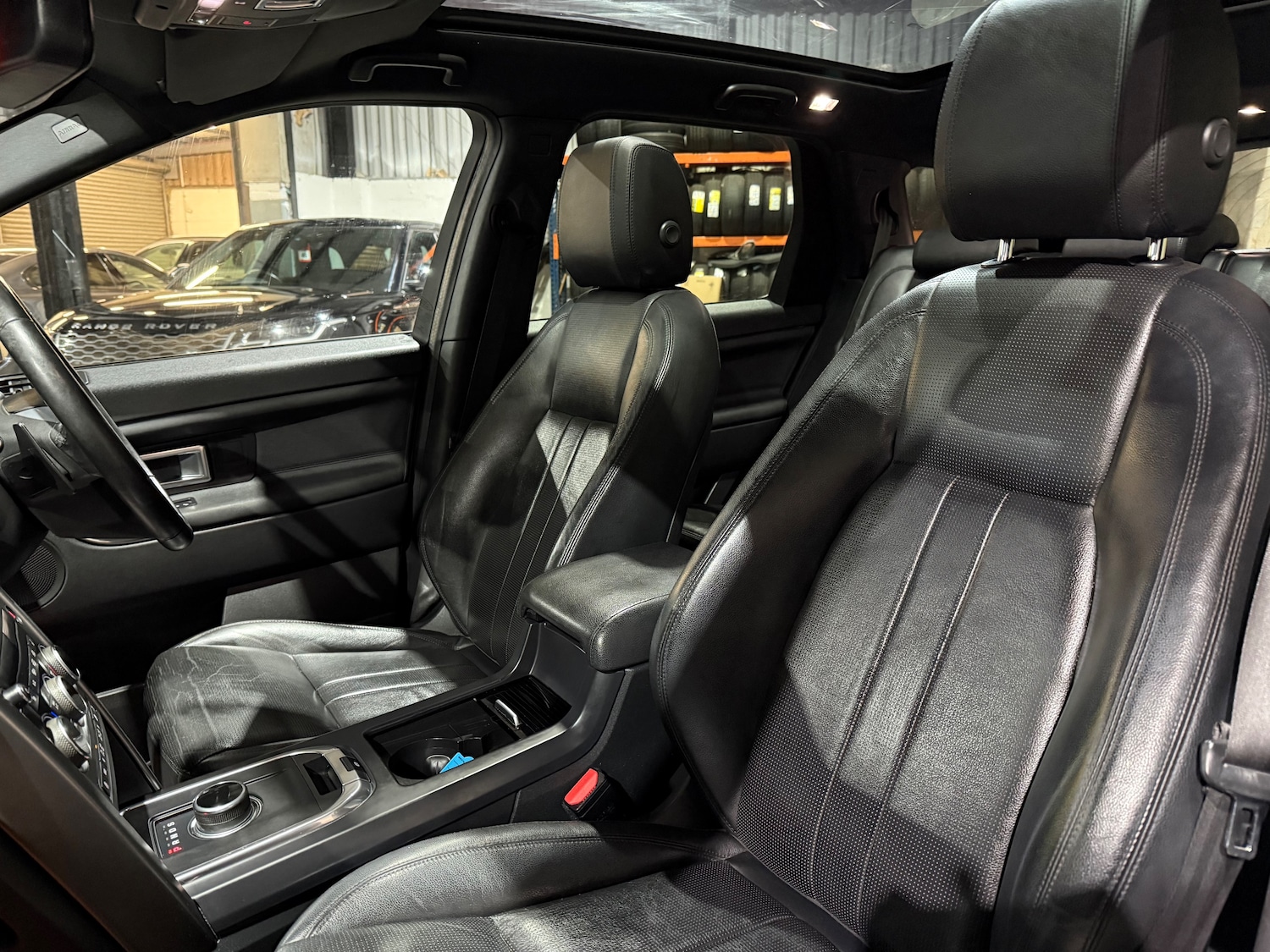 Used Land Rover Discovery Sport 2019 for sale - 77256550: Photo 11