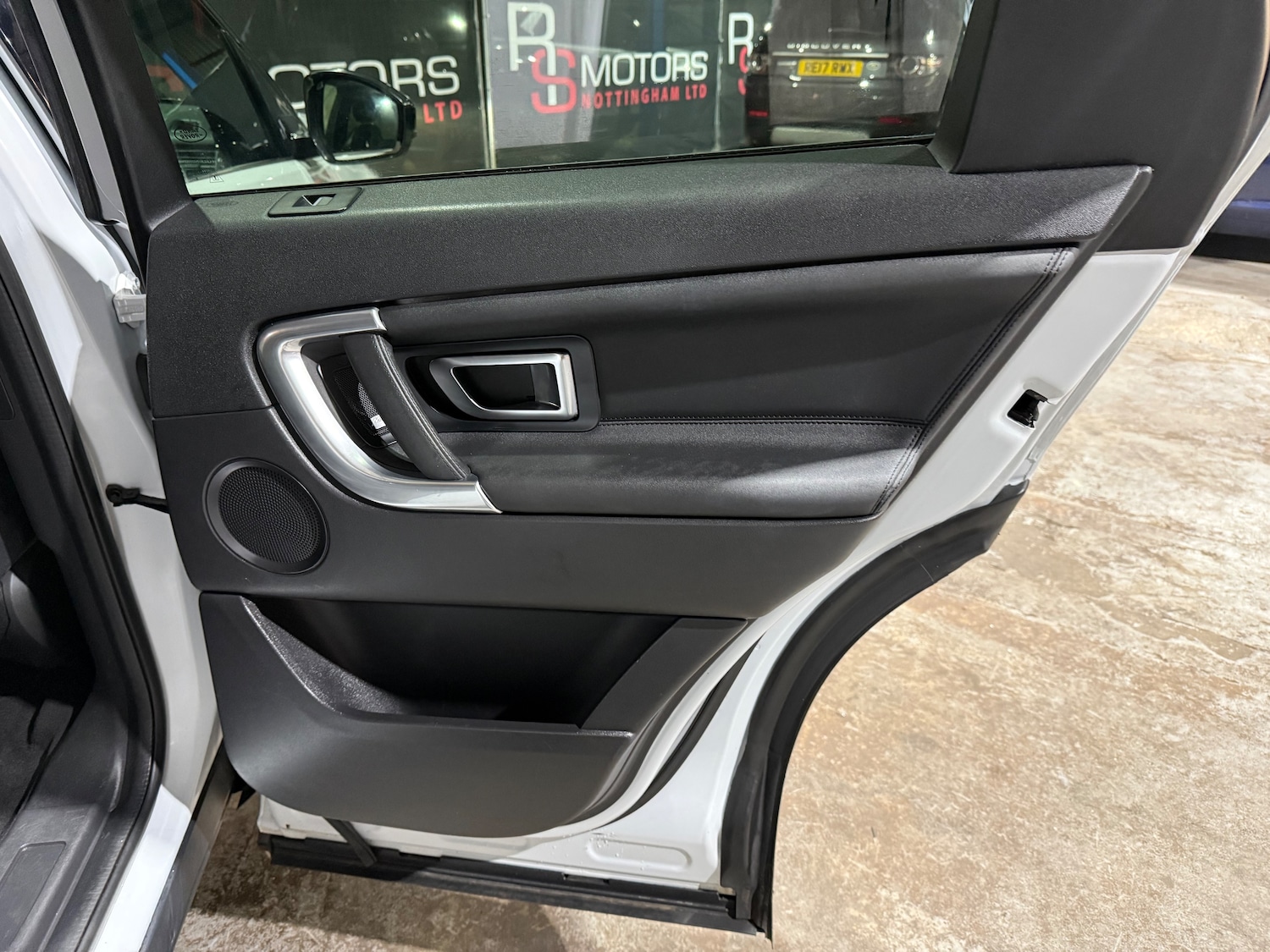 Used Land Rover Discovery Sport 2019 for sale - 77256550: Photo 23