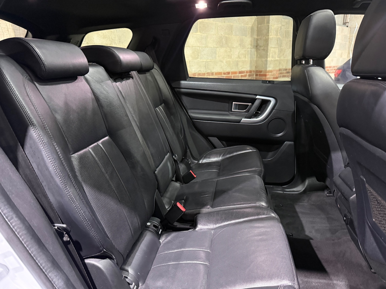 Used Land Rover Discovery Sport 2019 for sale - 77256550: Photo 25