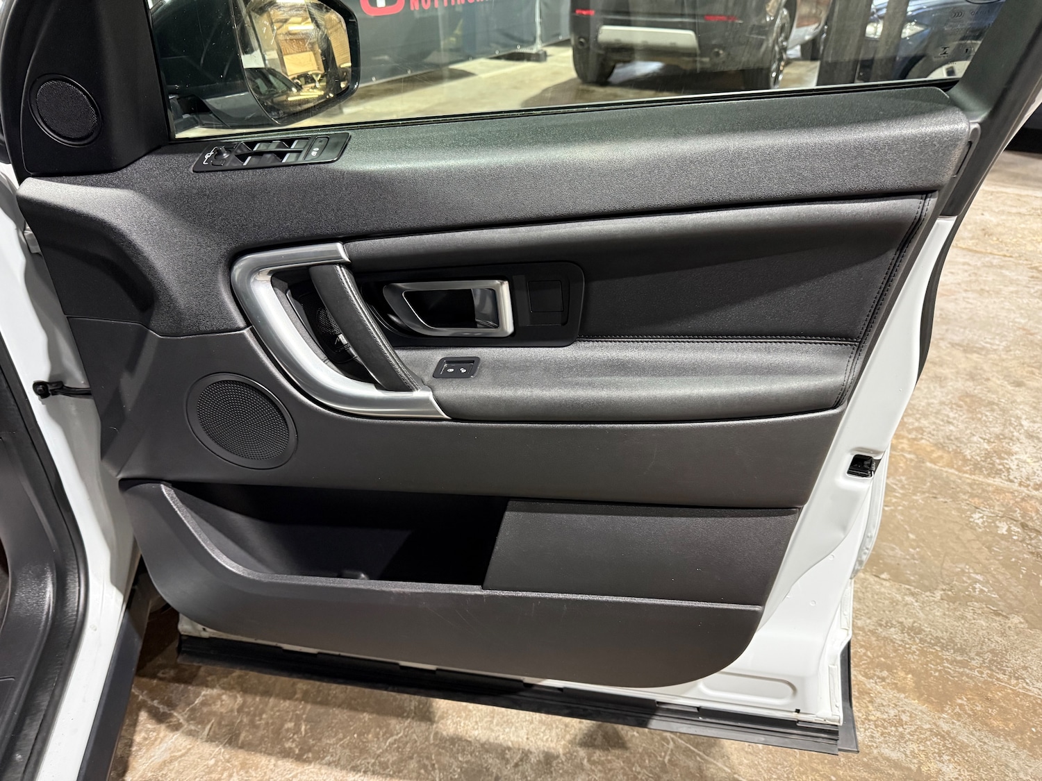 Used Land Rover Discovery Sport 2019 for sale - 77256550: Photo 26