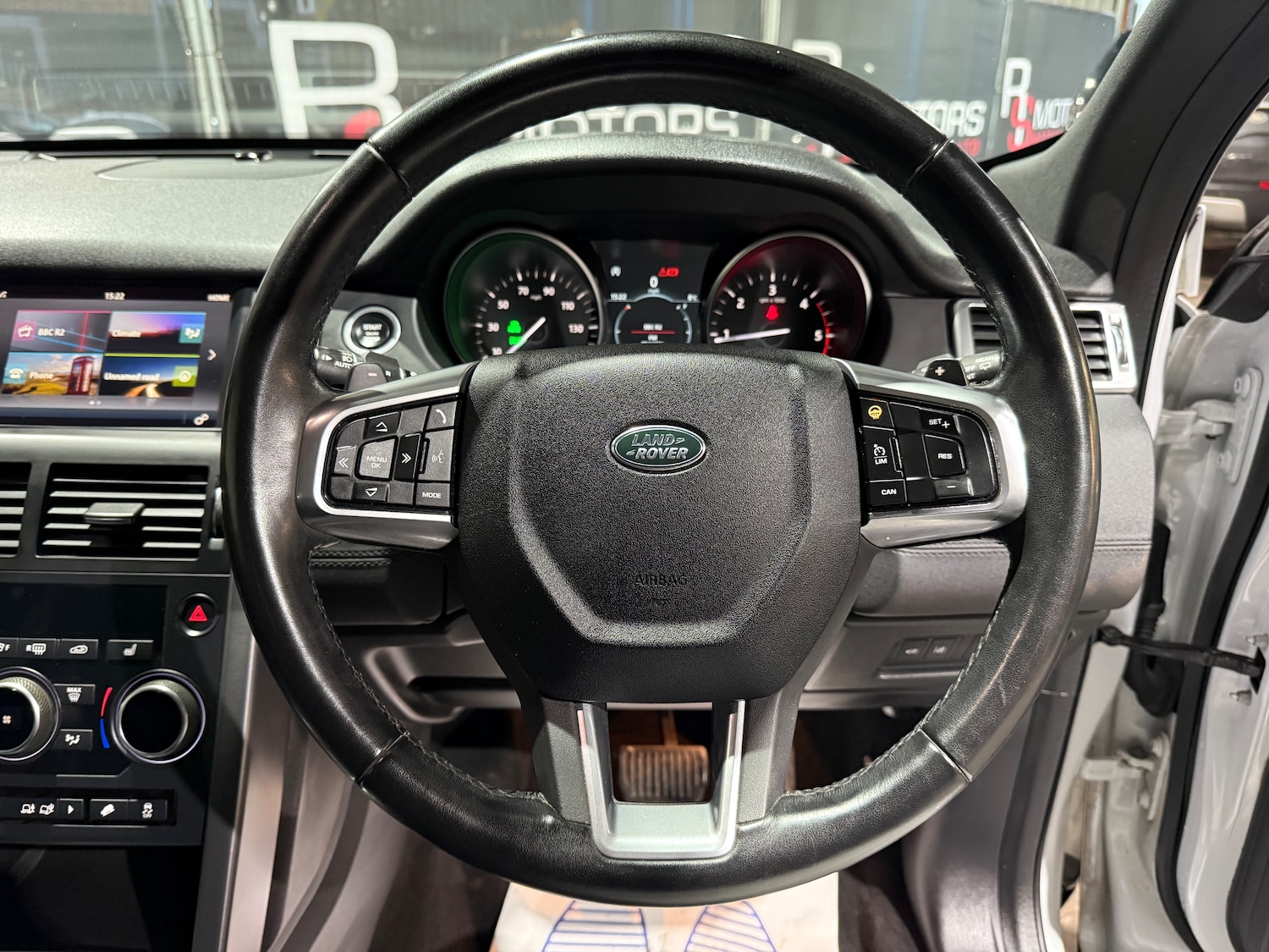 Used Land Rover Discovery Sport 2019 for sale - 77256550: Photo 34
