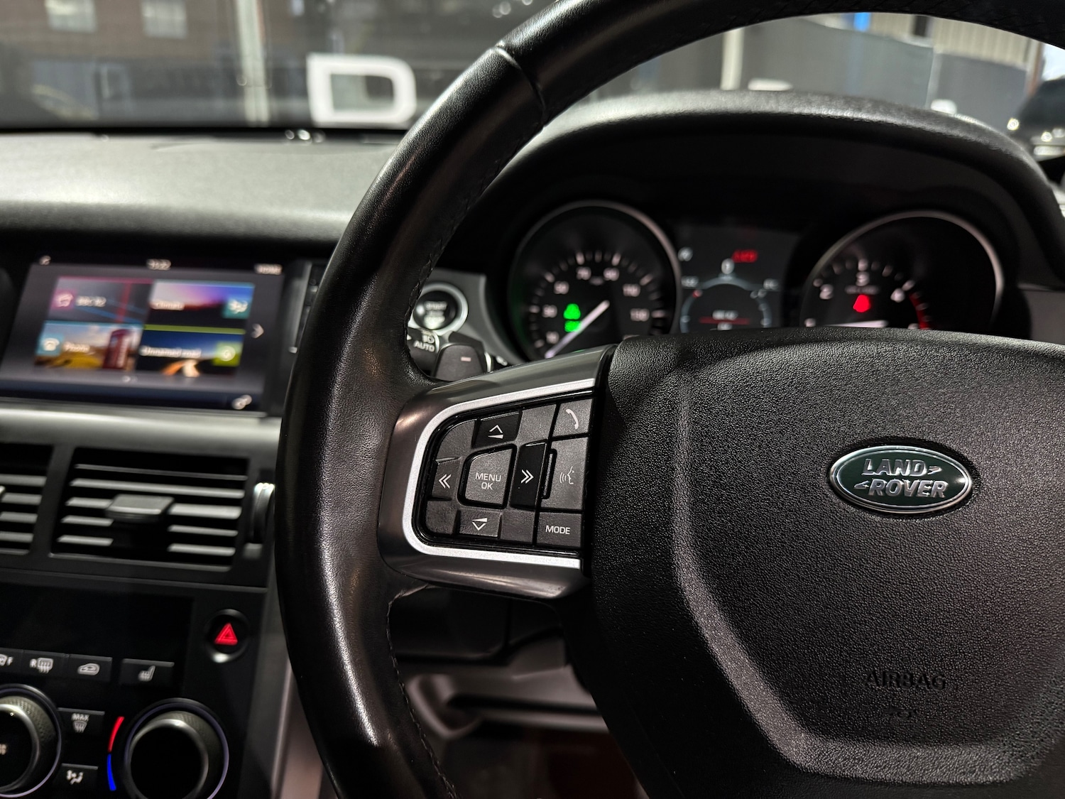 Used Land Rover Discovery Sport 2019 for sale - 77256550: Photo 35